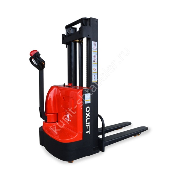 Самоходный штабелёр OXLIFT AX 2516, 1600 кг, подъём 2500 мм