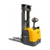 Самоходный штабелер с площадкой электрический SMARTLIFT CDDK15-III (грузоподъёмность 1500 кг; 5,6 м; li-ion 25,6В / 150Ач)