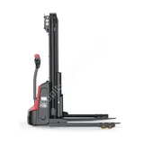 Электрический штабелёр EP ESA121 4,1м